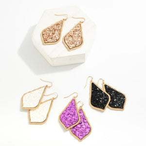 Glitter Teardrop Drop Earrings
(Pink)